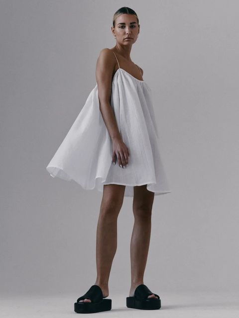 MUUV. sukienka bawełniana MINIME