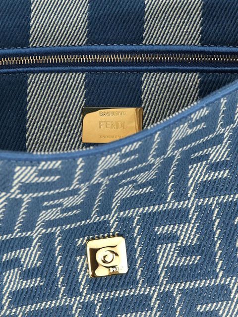 FENDI medium Baguette shoulder bag - Blue