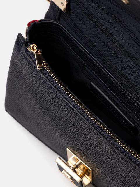 Tommy Hilfiger torebka kolor granatowy AW0AW17678