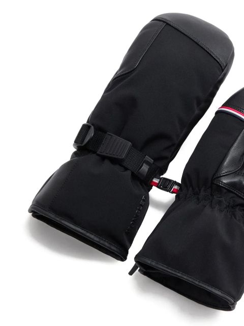 Moncler buckle strap gloves - Black