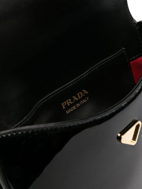 Prada triangle-logo patent leather shoulder bag - Black