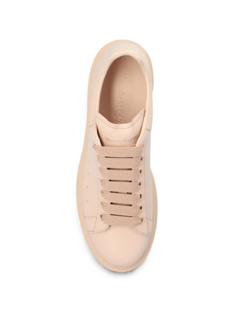 Alexander McQueen Oversized tonal leather sneakers - Neutrals
