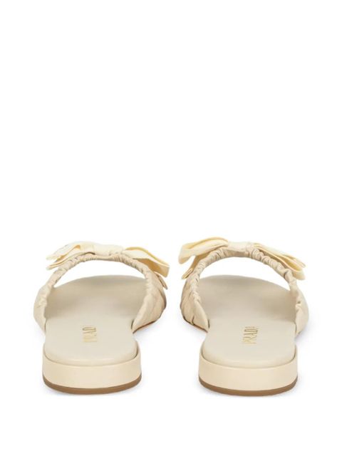 Prada bow-detail flat sandals - Neutrals