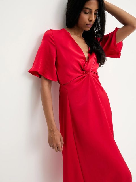 Answear.LAB sukienka kolor czerwony maxi rozkloszowana