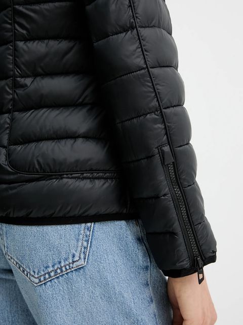 Diesel kurtka W-PILOT-FEM kolor czarny przejściowa A18986.0BHAZ