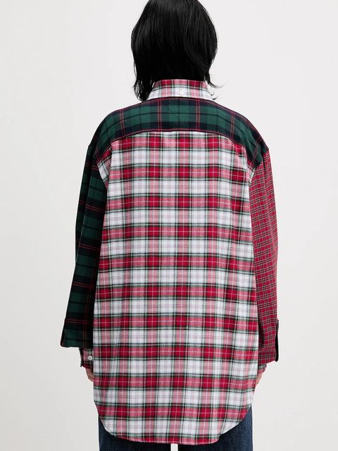 Tommy Jeans koszula bawełniana damska kolor czerwony relaxed z kołnierzykiem klasycznym DN0DN00090 - zdjęcie produktu nr 2