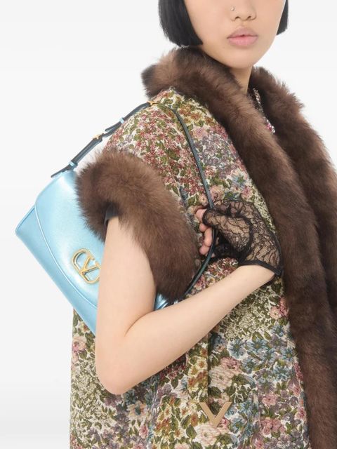 Valentino Garavani small DeVain metallic Vlogo shoulder bag - Blue