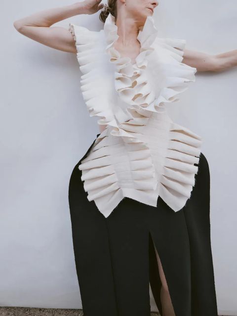 A.W.A.K.E. Mode ruffled top - Neutrals