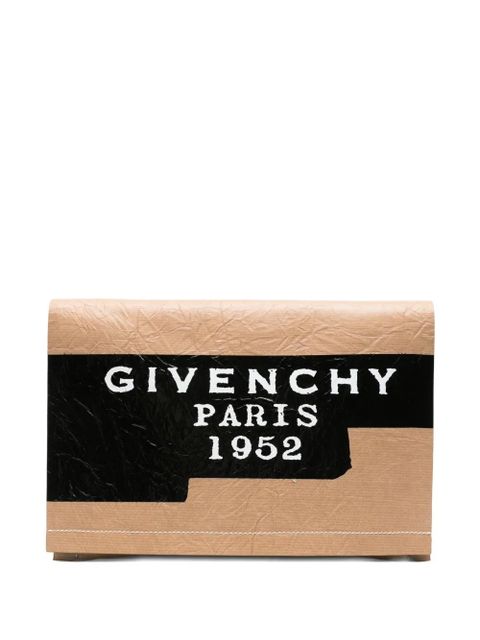 Givenchy logo-print clutch bag - Neutrals - zdjęcie produktu nr 1