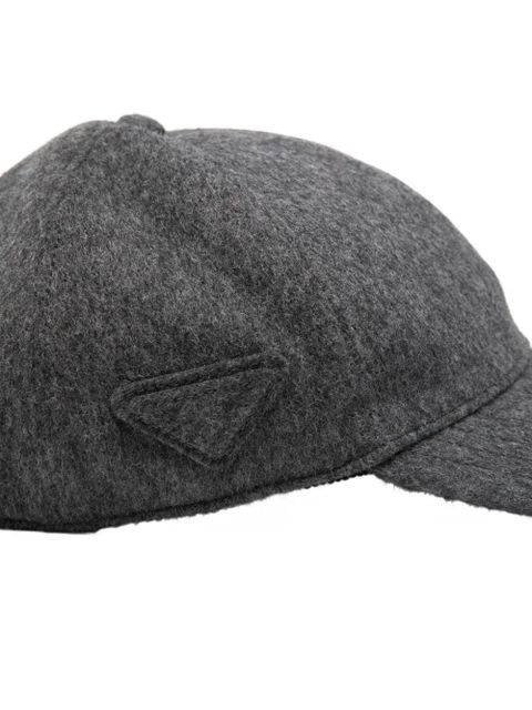 Prada embossed triangle-logo cap - Grey
