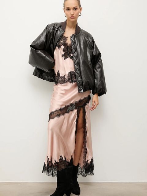 Answear.LAB botki zamszowe kolor czarny na słupku - zdjęcie produktu nr 2