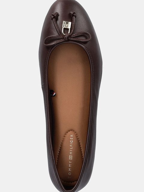 Tommy Hilfiger baleriny skórzane HILFIGER SMOOTH LTHR BALLET kolor brązowy FW0FW09006