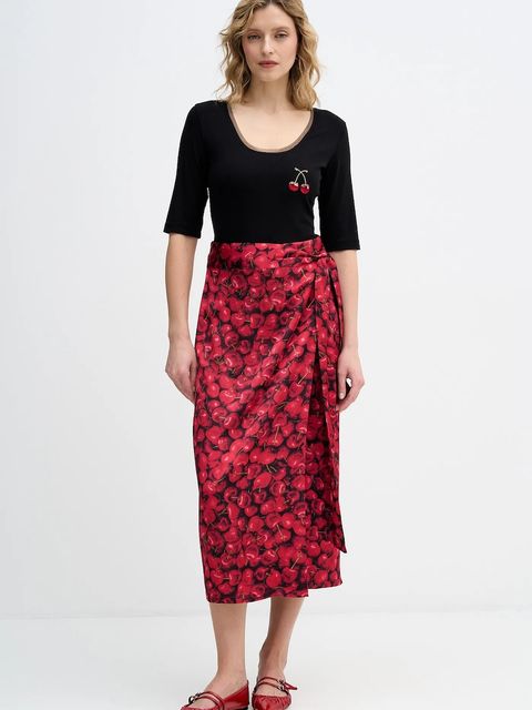 Never Fully Dressed t-shirt Cherry Teddy damski kolor czarny NFDTO2102 - zdjęcie produktu nr 2