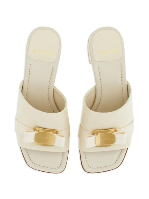 Ferragamo 40mm Vara sandals - White