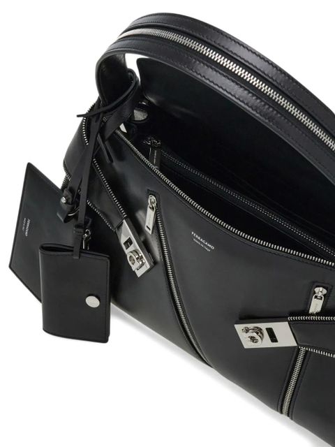 Ferragamo medium Hug Soft zip-detail shoulder bag - Black