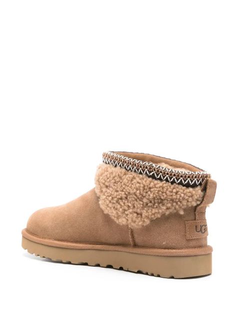 UGG Classic Ultra Mini Maxi Curly boots - Brown