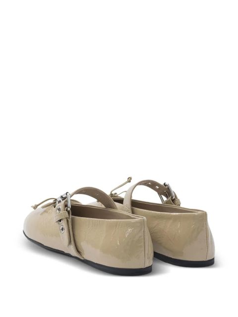 Miu Miu buckle bow ballet flats - Neutrals