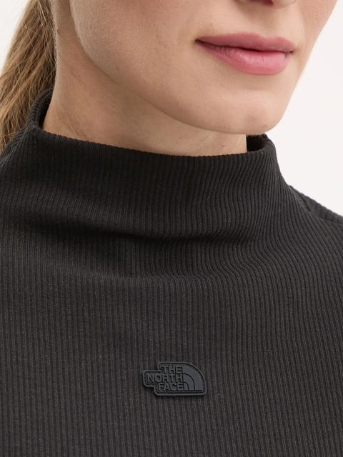 The North Face t-shirt