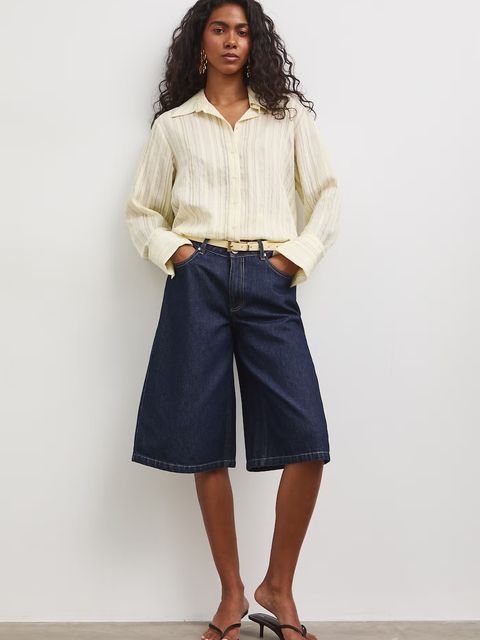 Medicine bermudy damskie jeansowe - zdjęcie produktu nr 2