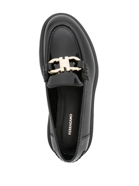 Ferragamo Gancini-plaque loafers - Black