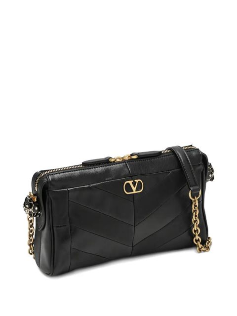 Valentino Garavani chevron-pattern logo-plaque shoulder bag - Black