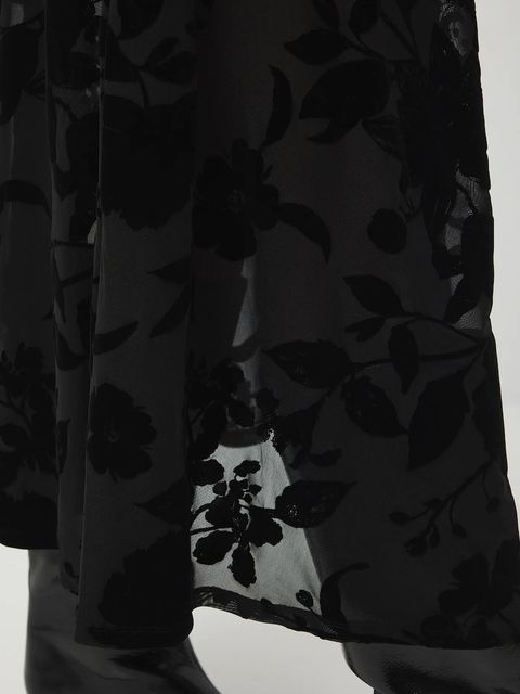 Medicine spódnica kolor czarny maxi rozkloszowana