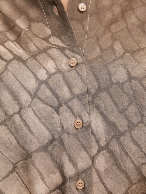 Sisley koszula damska kolor beżowy relaxed z kołnierzykiem klasycznym 5W4VLQ07F