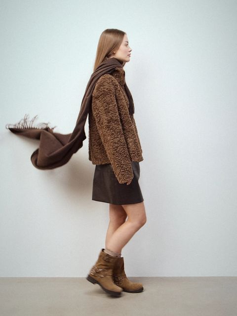 Medicine botki zamszowe kolor brązowy na platformie