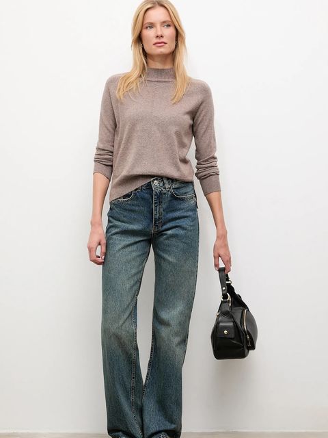 Answear.LAB sweter z kaszmirem damski kolor beżowy lekki z golfem - zdjęcie produktu nr 2