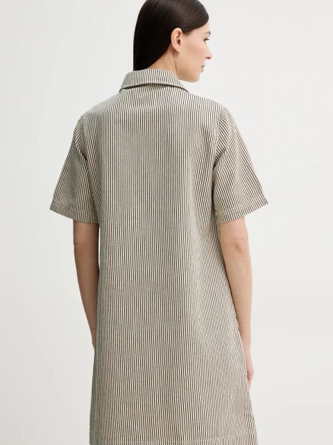 Marc O'Polo sukienka jeansowa kolor beżowy mini prosta 5000005838