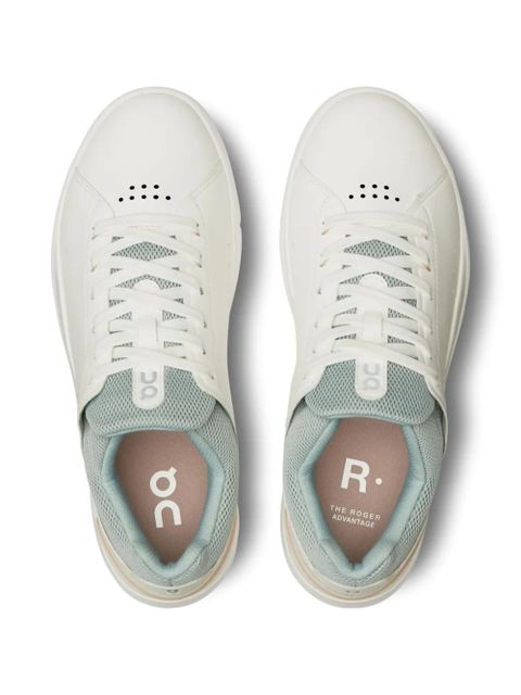 On Running The Roger Advantage "White" sneakers - zdjęcie produktu nr 1