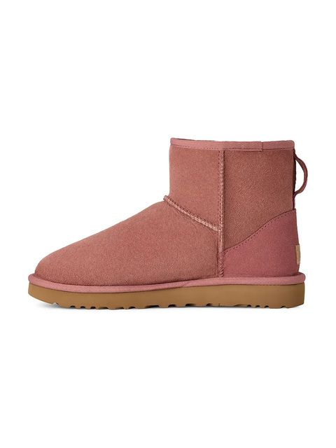 UGG śniegowce zamszowe Classic Mini II kolor różowy 1016222.PDW