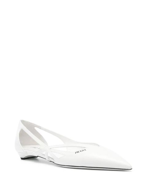 Prada leather flat pumps - White