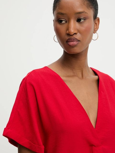 Answear.LAB sukienka kolor czerwony midi rozkloszowana