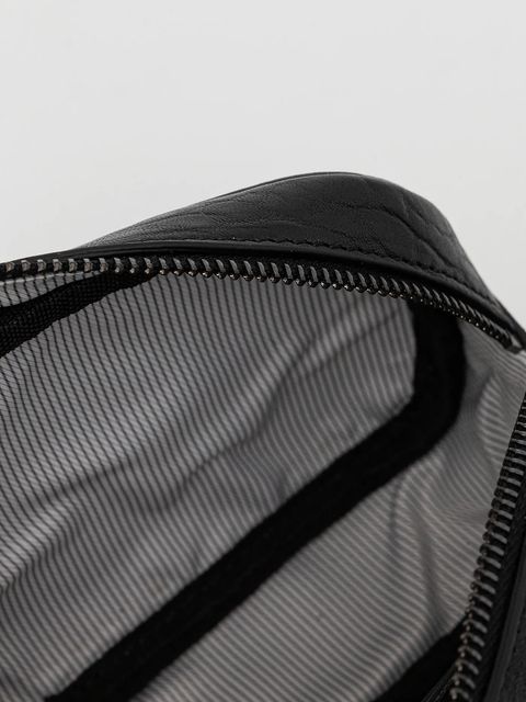 Weekend Max Mara nerka skórzana CISA kolor czarny 2525516105600