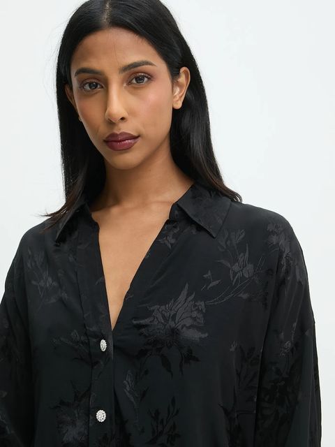 Answear.LAB koszula damska kolor czarny relaxed z kołnierzykiem klasycznym