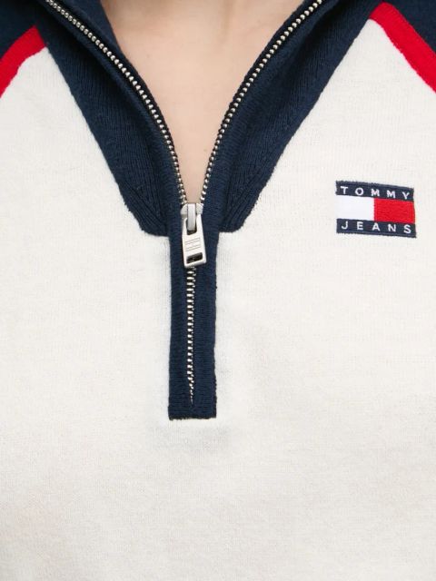 Tommy Jeans sukienka z domieszką wełny kolor beżowy mini rozkloszowana DW0DW19467