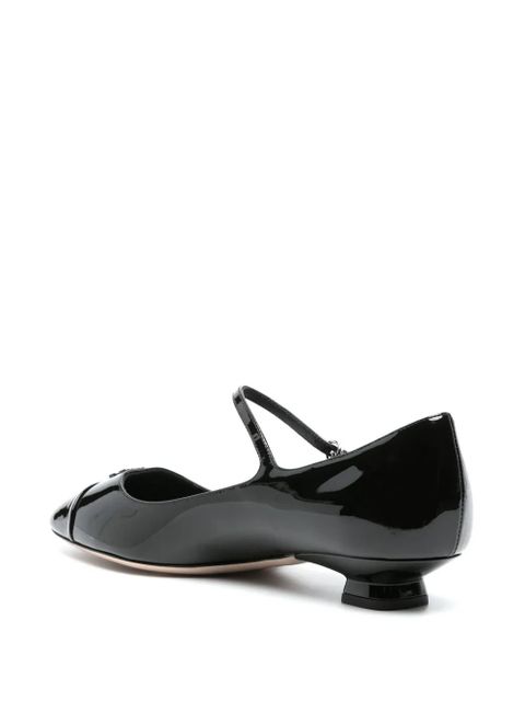 Miu Miu logo-lettering patent ballerina shoes - Black