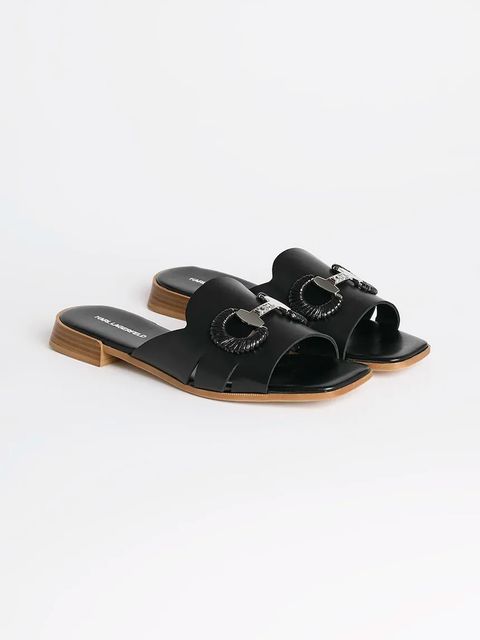 Karl Lagerfeld klapki skórzane PETALO BROOCH SLIDE - zdjęcie produktu nr 1