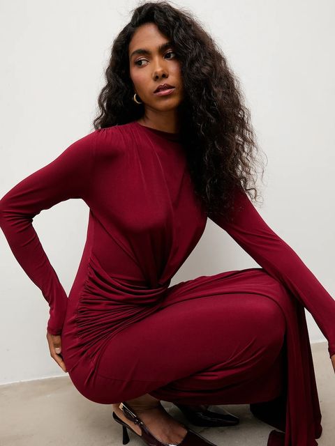 Answear.LAB sukienka kolor bordowy maxi dopasowana - zdjęcie produktu nr 2