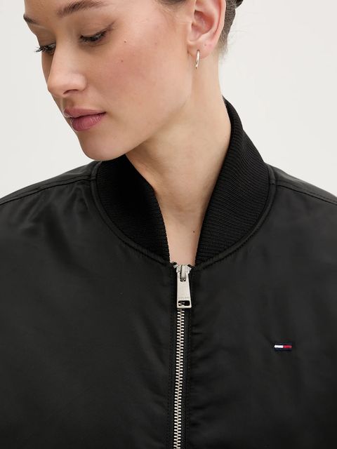 Tommy Jeans kurtka bomber kolor czarny przejściowa oversize DW0DW22046