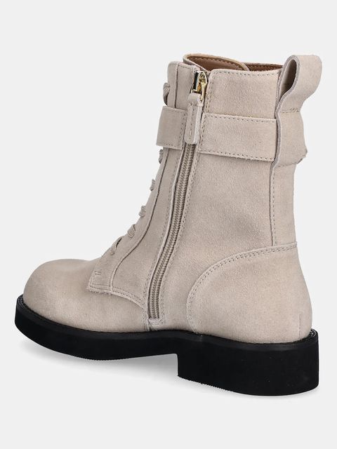 BOSS botki zamszowe Eleri damskie kolor beżowy na płaskim obcasie 50552774