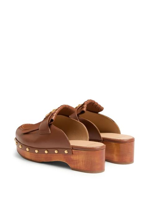 Valentino Garavani 45mm VLogo Signature fringed clogs - Brown - zdjęcie produktu nr 2