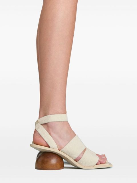 Cult Gaia Dunia sandals - Neutrals