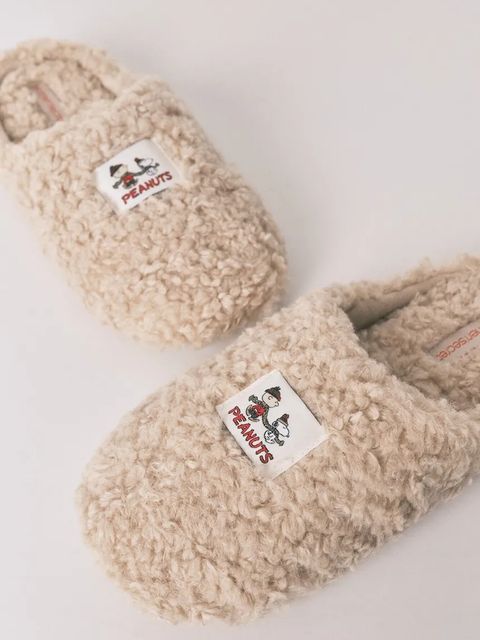 women'secret kapcie MULTI WILD RED kolor beżowy 4992597