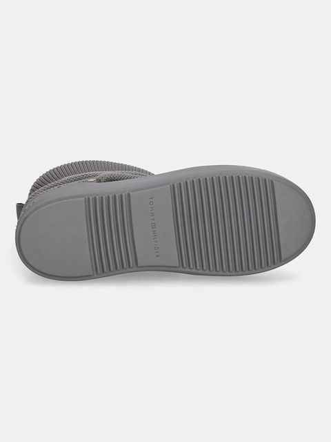 Tommy Hilfiger śniegowce LOGOTAPE SNOWBOOT WARM kolor szary FW0FW08998