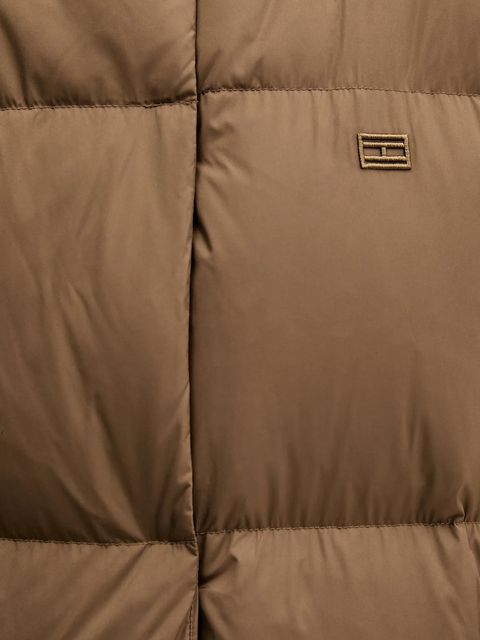 Tommy Hilfiger kurtka puchowa kolor brązowy zimowa WW0WW47745