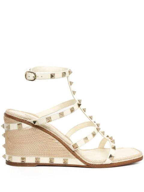 Valentino Garavani 80mm Rockstud wedge sandals - Neutrals - zdjęcie produktu nr 1
