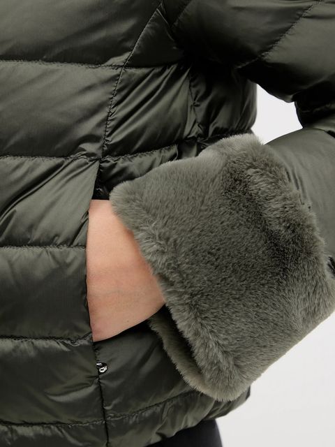 Colmar kurtka puchowa dwustronna kolor zielony 2288E.2YN