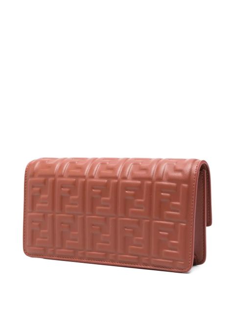 FENDI Baguette logo-plaque quilted clutch bag - Red